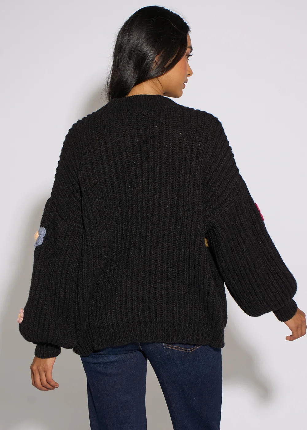 Gini London Black 3D Floral Chunky Knit Cardigan - M/L Image 3
