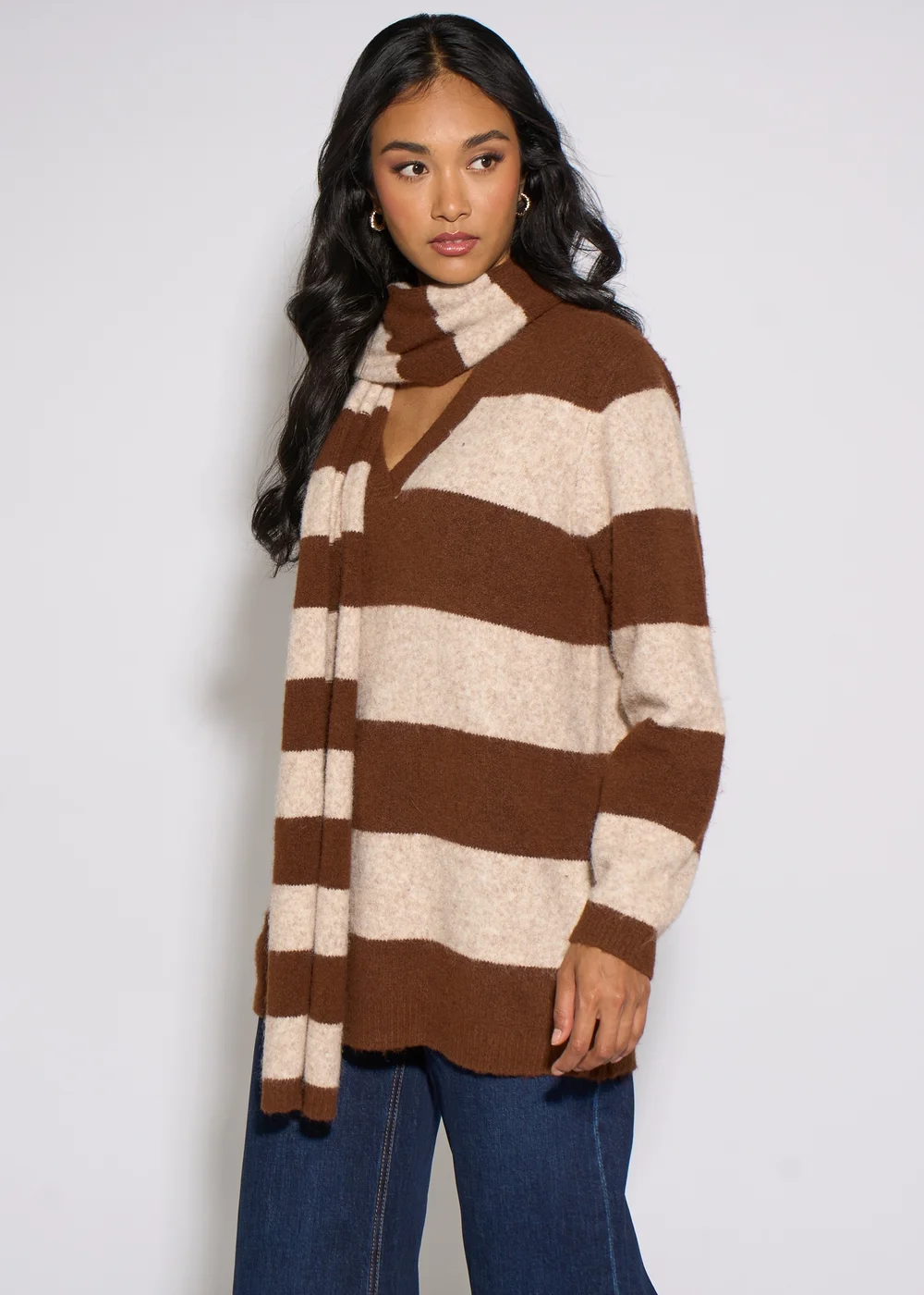 Gini London Brown Stripe V Neck Scarf Jumper - M/L Image 4