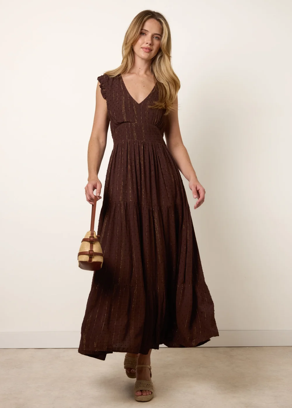 Blue Vanilla Brown V Neck Tiered Midi Dress - L Image 1
