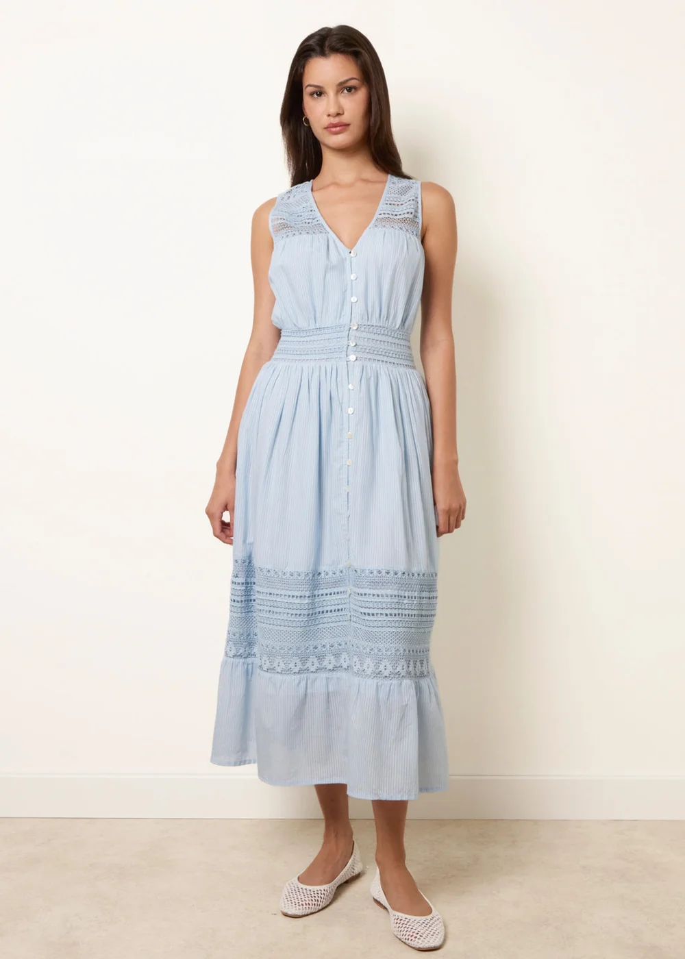 Blue Vanilla Blue Crochet Insert Button Midi Dress - M Image 3