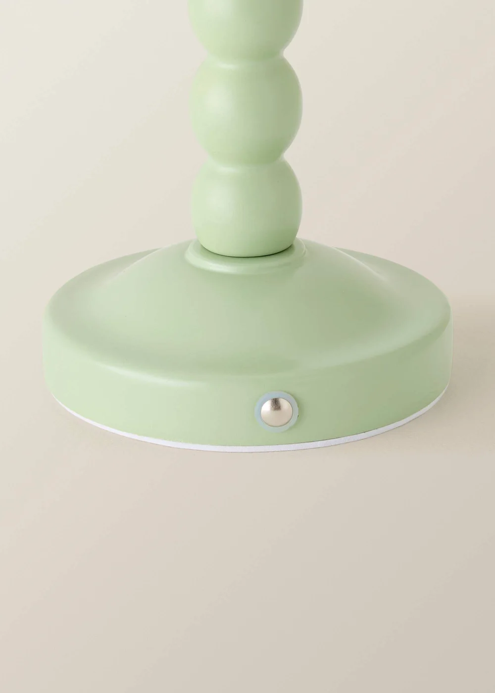 ValueLights Bobble Green Rechargeable Table Lamp With Natural Trim Scallop Shade - One Size Image 6