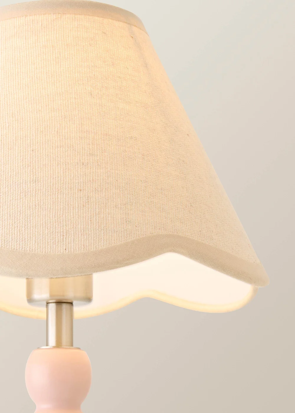 ValueLights Bobble Pink Rechargeable Table Lamp With Natural Trim Scallop Shade - One Size Image 4