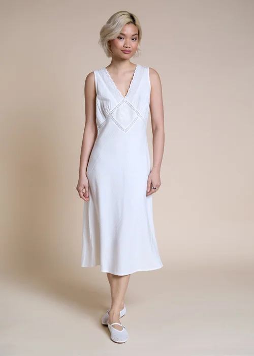 Neon Rose White V-Neck Lace Detail Midaxi Dress - L Image 1
