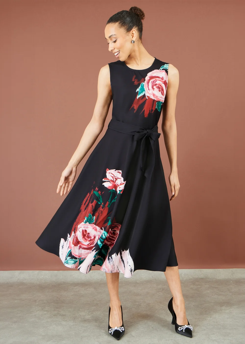 Yumi Black Abstract Floral Skater Midi Dress - 16 Image 2
