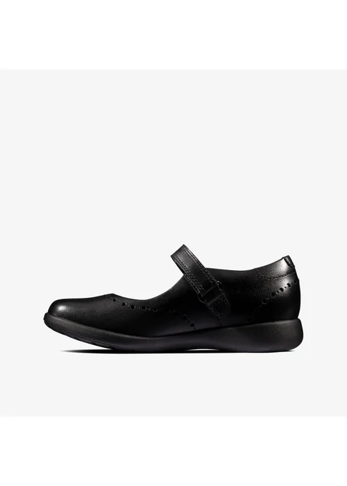 Clarks School Etch Craft Kid Black Leather Narrow - 10.5 Infants Image 2