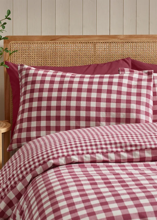 Catherine Lansfield Brushed Gingham Check Reversible Duvet Cover Set Burgundy - Single Image 3