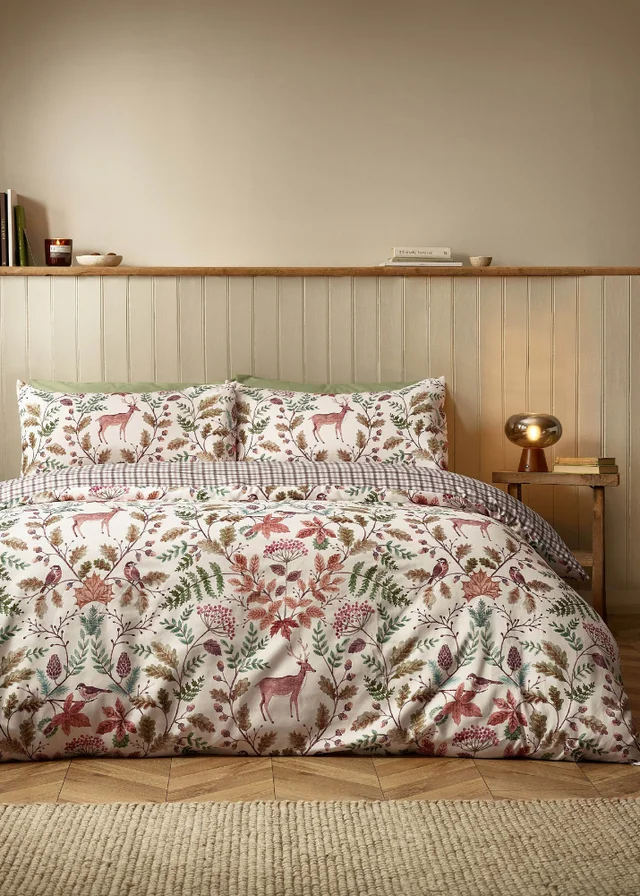 Catherine Lansfield Woodland Stag So Soft Reversible Duvet Cover Set Cream