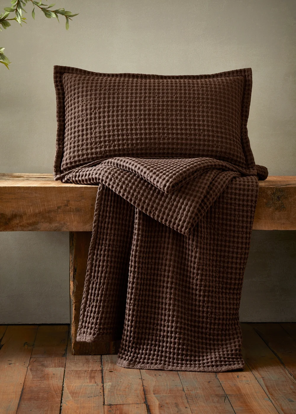 Pineapple Elephant Jaipur Chunky Waffle Cotton 30x50cm Cushion Chocolate - 30 x 50cm Image 3