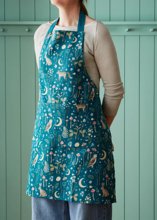 Catherine Lansfield Enchanted Twilight Animals Cotton 70x80cm Kitchen Adult Apron Green