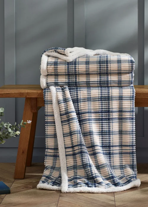 Catherine Lansfield Cosy Ribbed Check 130x170cm Blanket Throw Blue - One Size Image 1