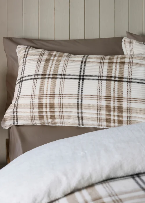 Catherine Lansfield Cosy Ribbed Check Duvet Cover Set Natural - Single Image 2