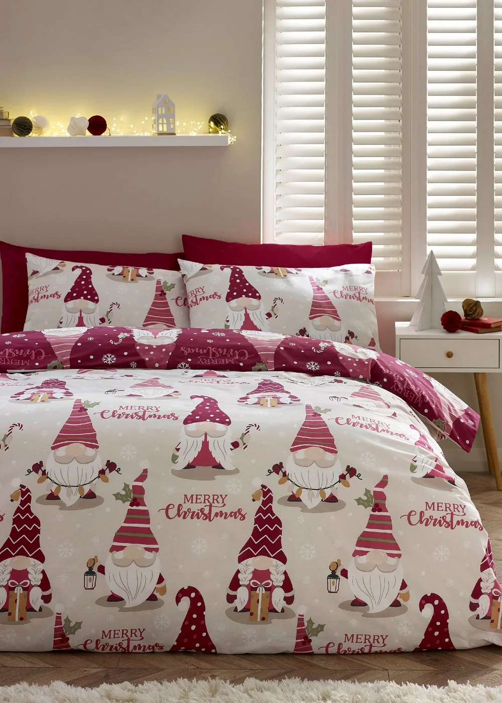 Catherine Lansfield Christmas Gonks Reversible Duvet Cover Set Plum - Single Image 1