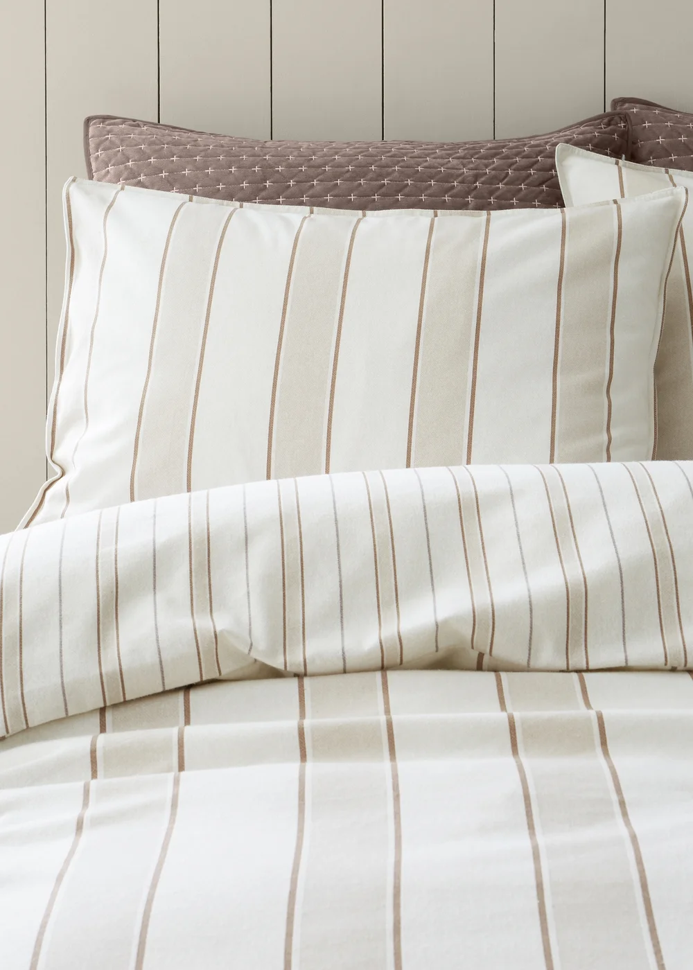 Bianca Fine Linens Brushed Regal Stripe Cotton Reversible Duvet Cover Set Natural - Single Image 3