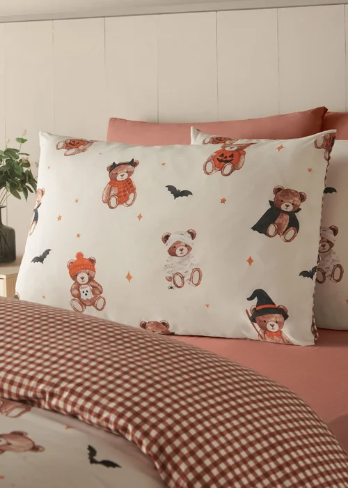 Catherine Lansfield Scare Bears Reversible Duvet Cover Set Cream - Single Image 3