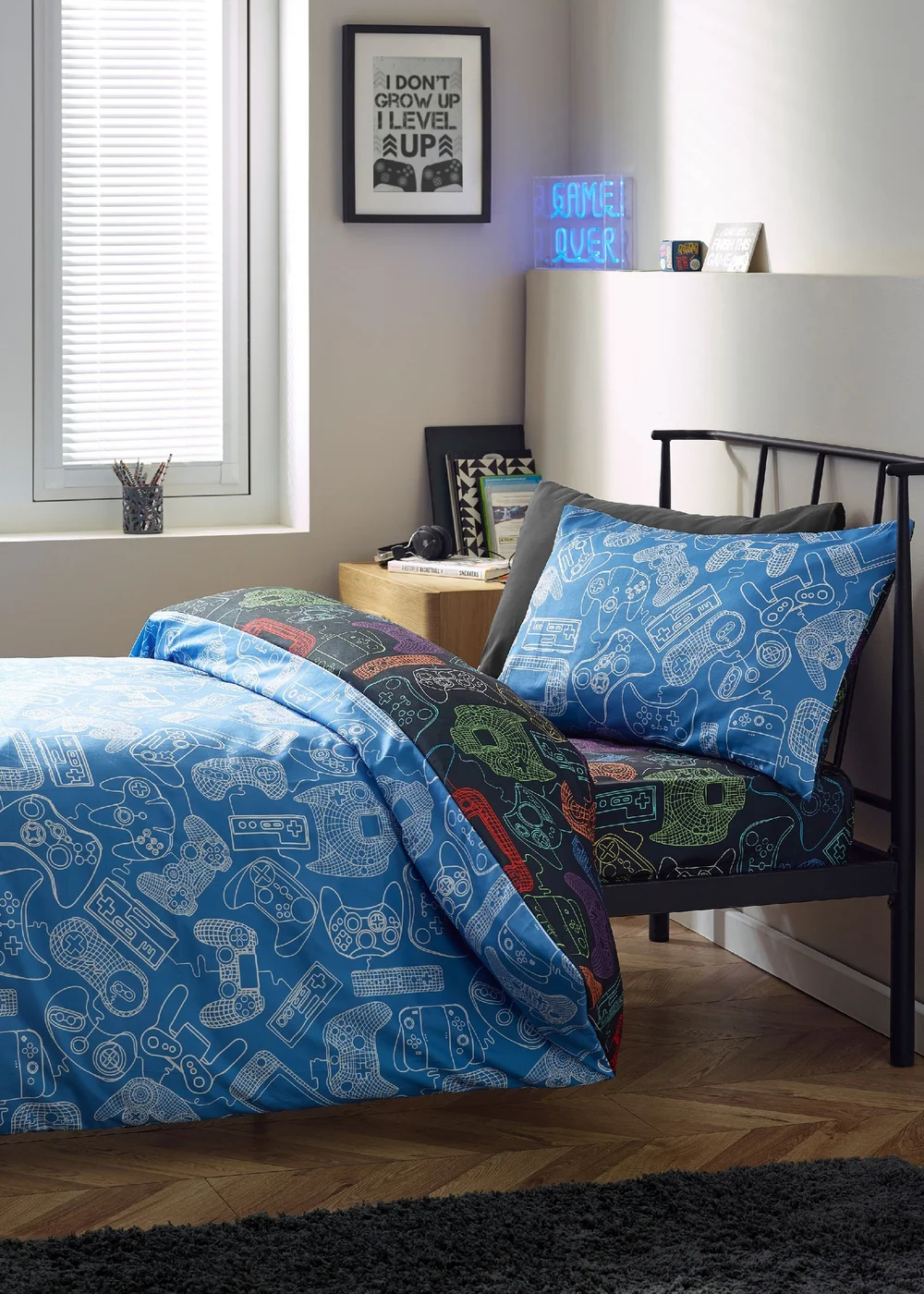 Catherine Lansfield Power Up Gamer So Soft Duvet Cover Set Black - Single Image 2