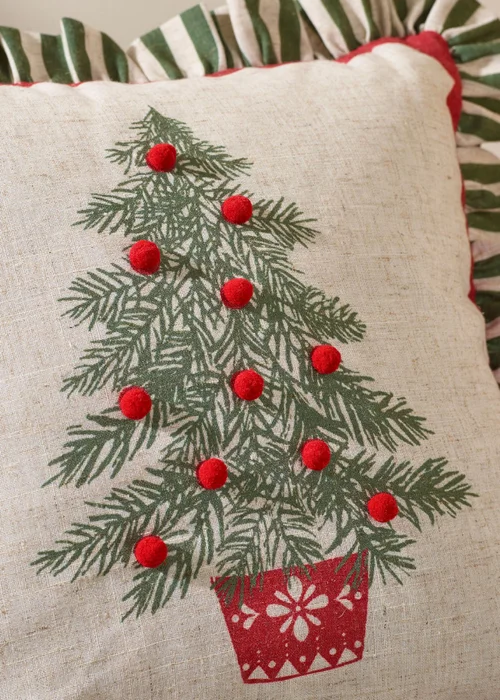 Catherine Lansfield Frilled Christmas Tree 45x45cm Cushion Green - 45cm x 45cm Image 3