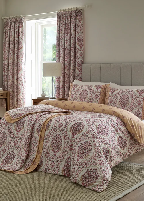 Dreams & Drapes Ashmead Super Soft Berry Bedspread - 200 x 230cm Image 3