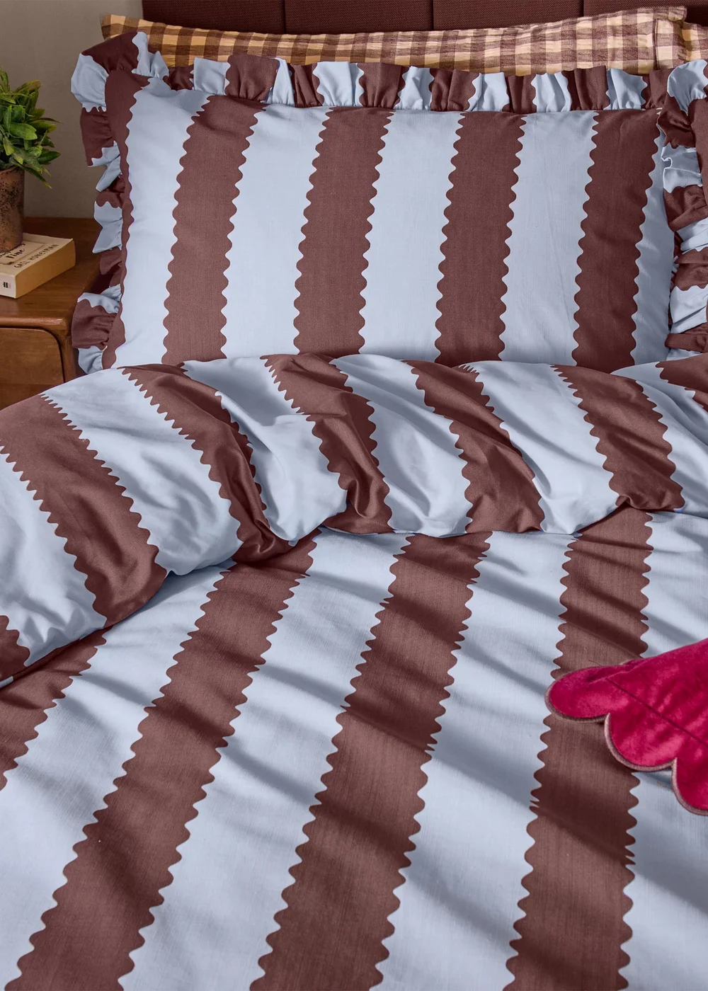 Wylder Nature Birdie Stripe King Ruffle Duvet Set Blue/Chocolate - Single Image 1