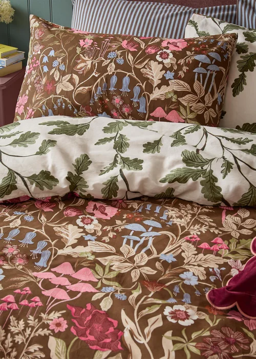 Furn Forest Bloom Double Reversible Duvet Set Chocolate - Double Image 4