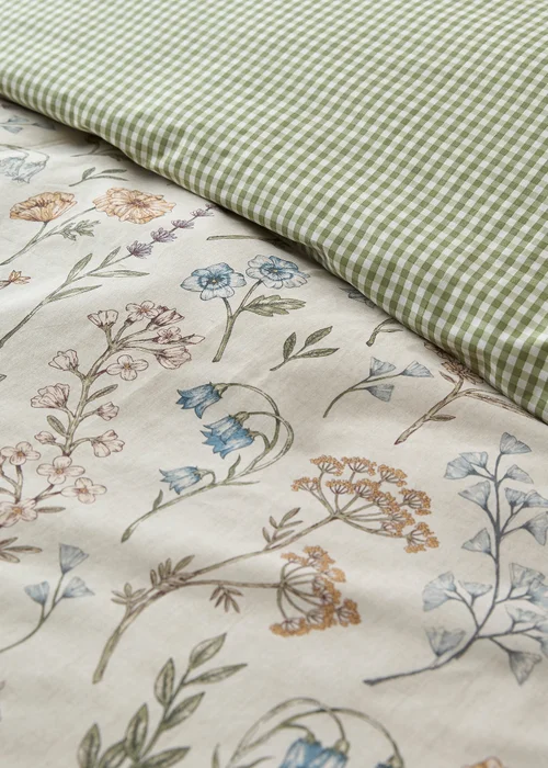 Dreams & Drapes Meadow Floral Reversible Multi Colour Duvet Cover Set - Single Image 3