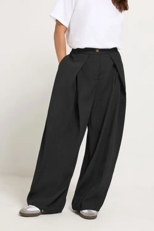 PixieGirl Petite Black Wrap Pleated Wide Leg Trousers - 14/L27 Image 2