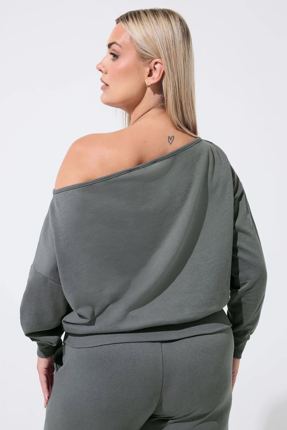 Yours Limited Curve Grey Wide Neckline Sweatshirt - 14 Image 3