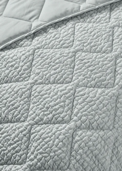 Catherine Lansfield Crinkle Seersucker Texture 220x220cm Bedspread Green - One Size Image 2