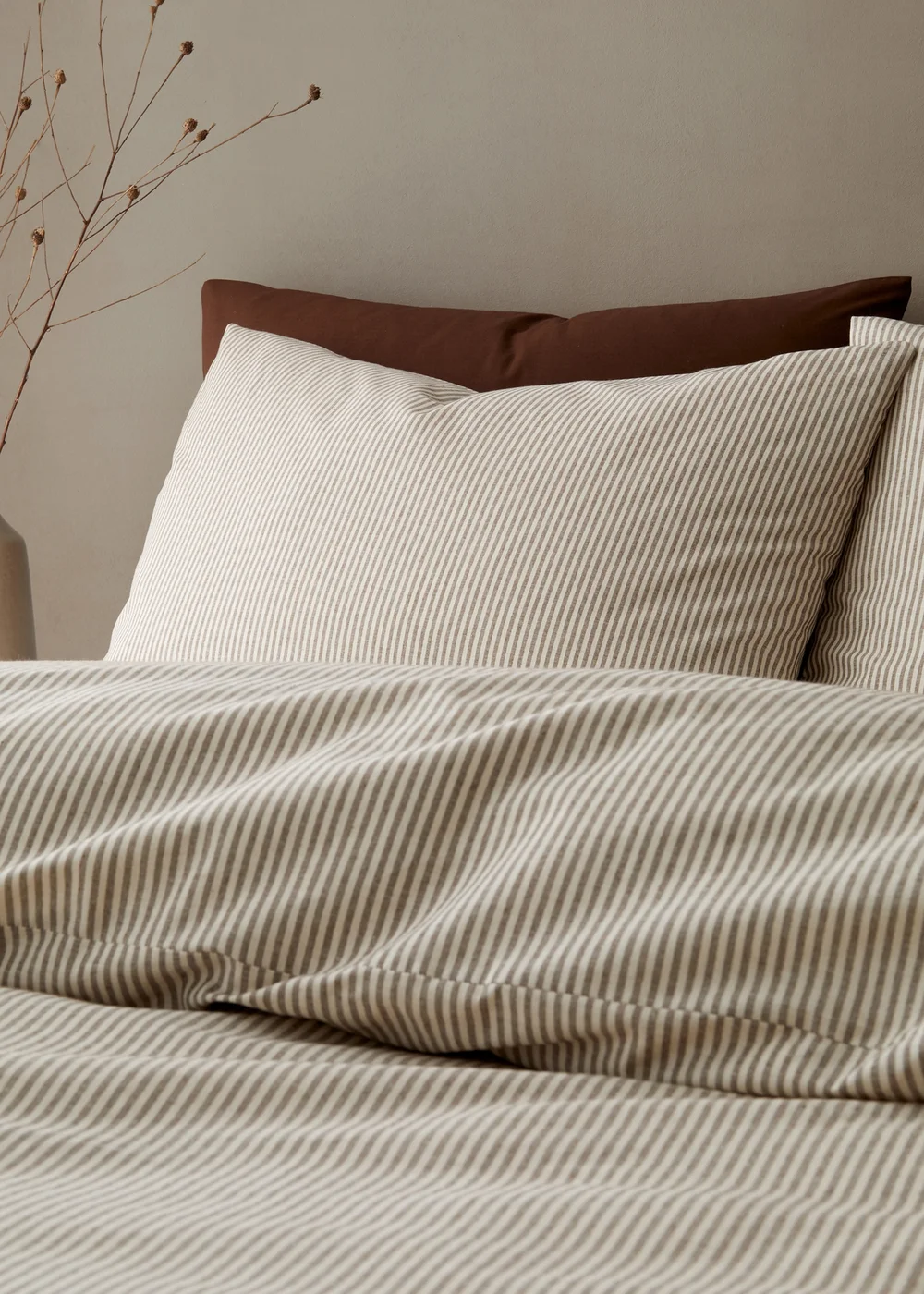 Pineapple Elephant Cotton Rich Narrow Woven Stripe Duvet Cover Set Mole - Single Image 2