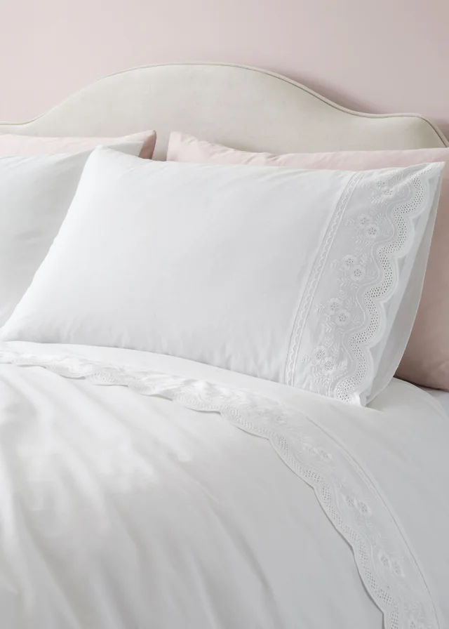 Bianca Fine Linens Elise Lace 200 Thread Count Cotton Duvet Cover Set White