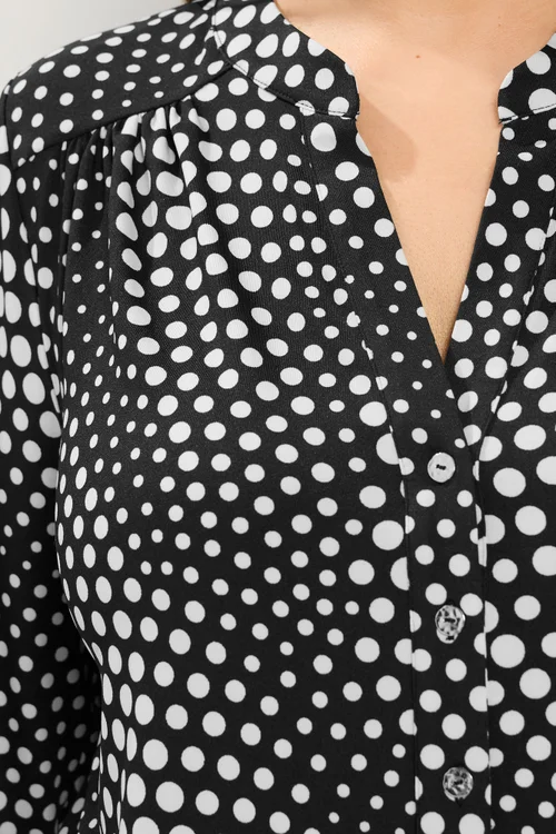 Yours Curve Black Polka Dot Half Placket Shirt - 26-28 Image 5