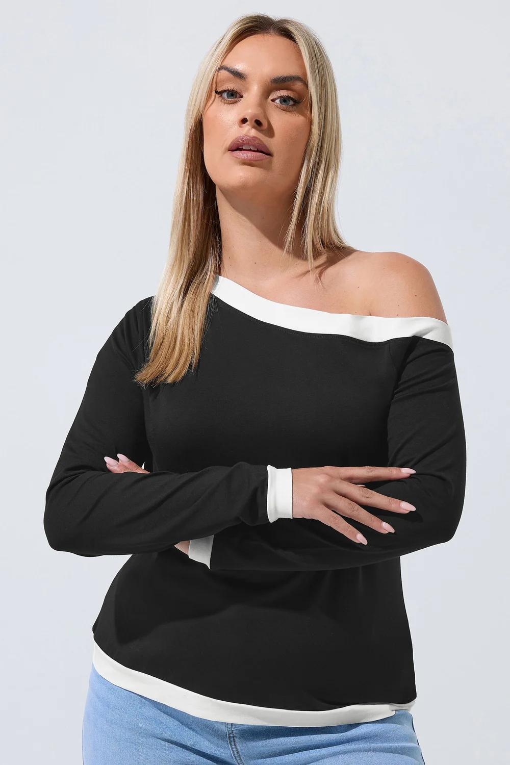 Yours Limited Collection Curve Black Contrast Off Shoulder Top - 26-28 Image 1