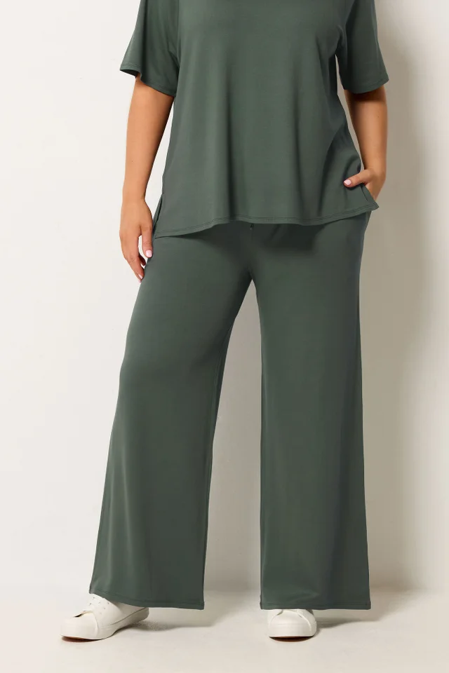 Yours Curve Green Soft Touch Wide Leg Joggers