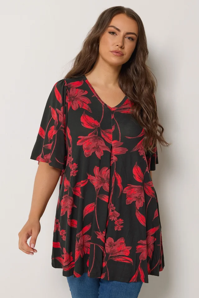 Yours Curve Red Floral Pleat Front Top