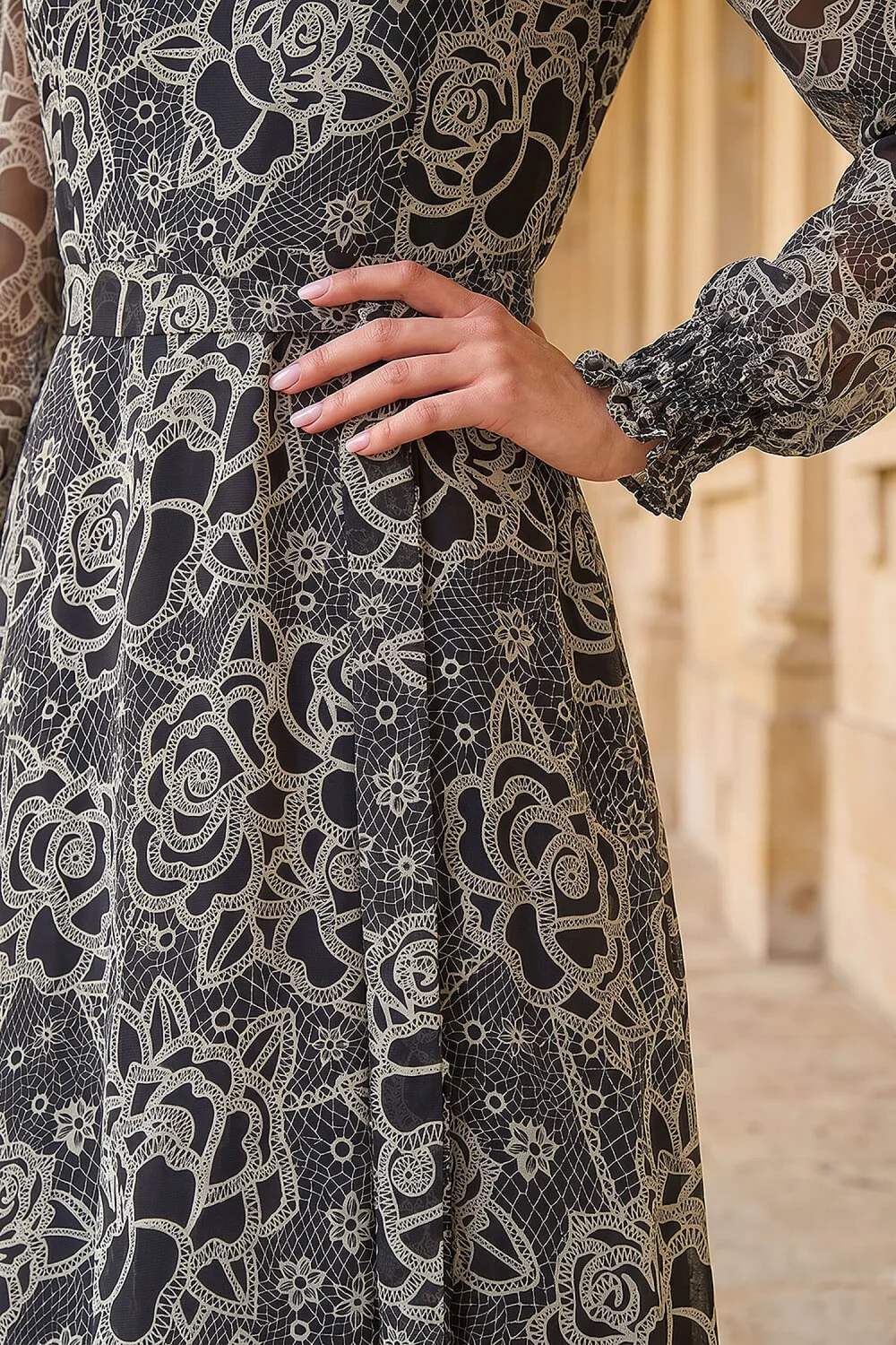 Roman Black Floral Rose Midi Dress - 10 Image 4