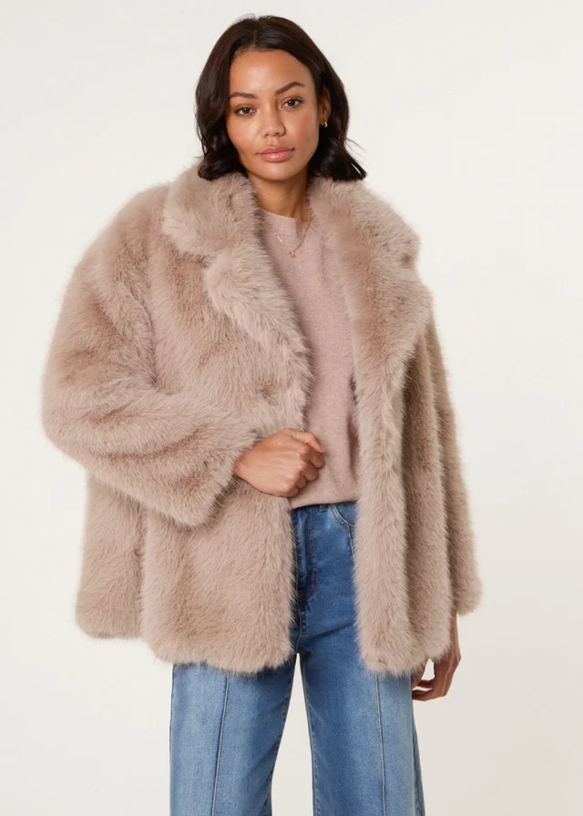 Blue Vanilla Beige Short Faux Fur Coat