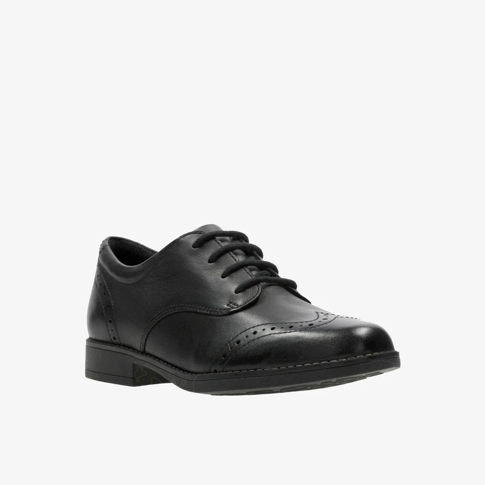 Clarks School Sami Walk K Black Leather Wide - 10.5 Infants Image 3