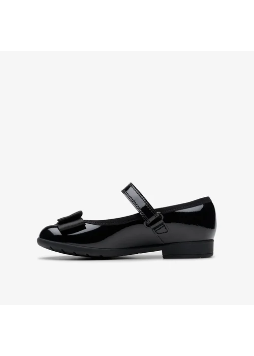 Clarks School Girls Black Scala Tap Toddler Patent Extra Wide - 8 infants Image 2