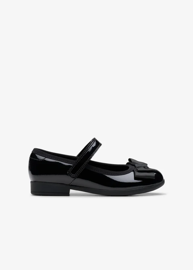 Clarks School Girls Black Scala Tap Toddler Patent Narrow