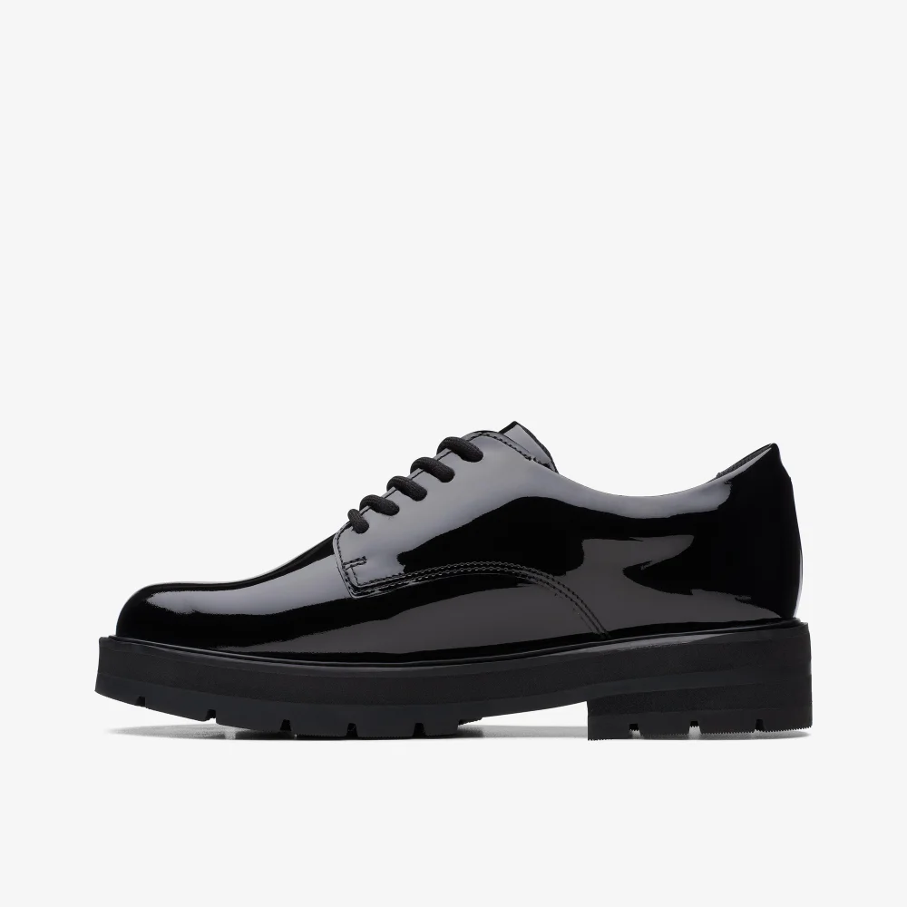 Clarks School Prague Lace Youth Black Patent Wide - 3.5 Image 3