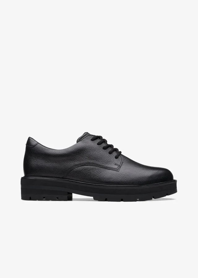 Clarks School Girls Black Prague Lace Youth Leather Wide