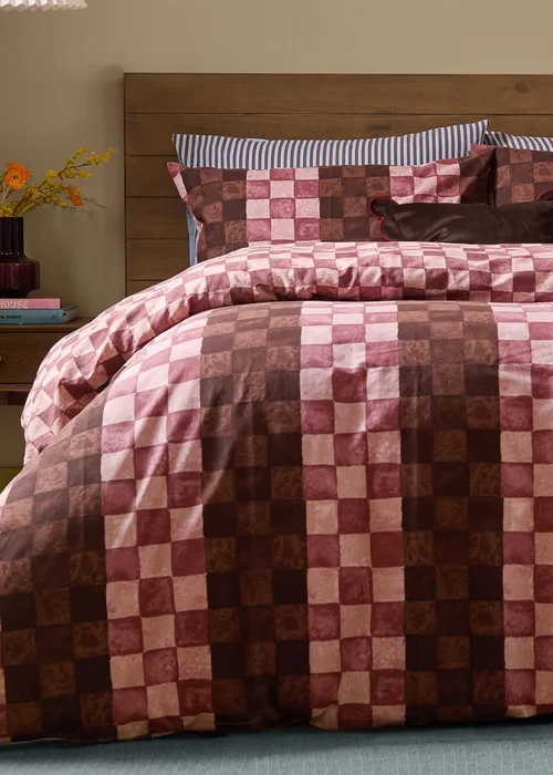 Furn Huxley Double Reversible Checkerboard Duvet Set Chocolate & Blush - Single Image 3
