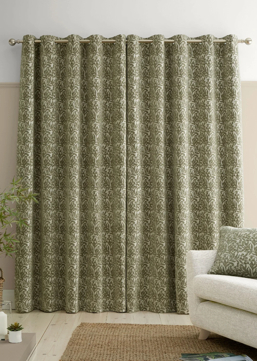 Bianca Fine Linens Chenille Leaves Lined Eyelet Curtains Green - 46W X 54D (117x137cm Image 2