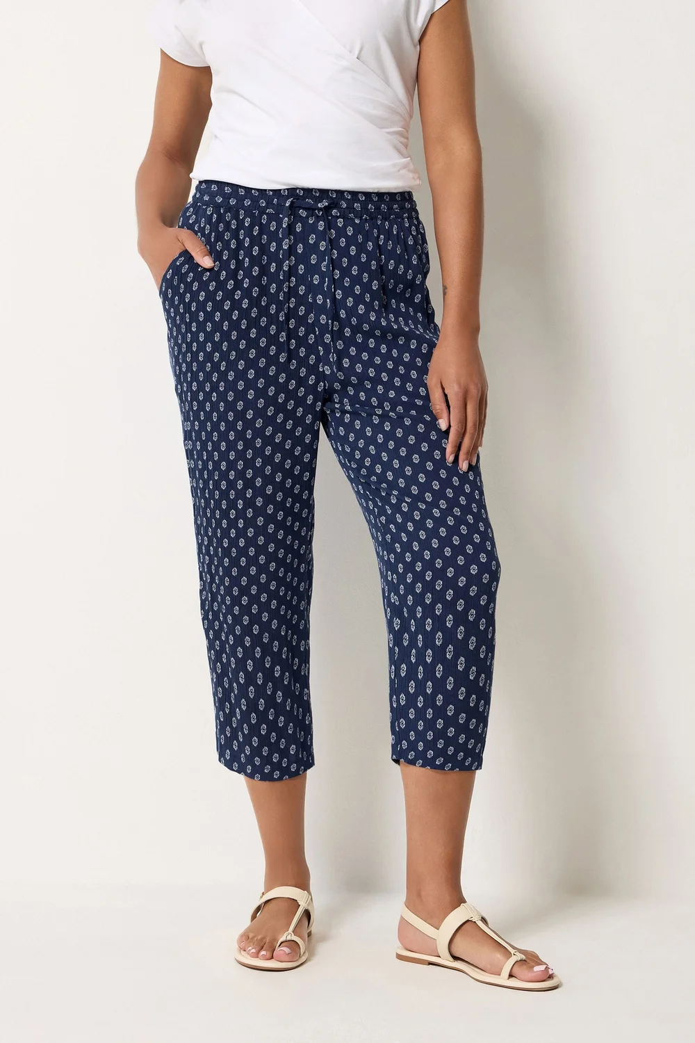 M&Co Navy Blue Dobby Cropped Trousers - 16/L31 Image 1