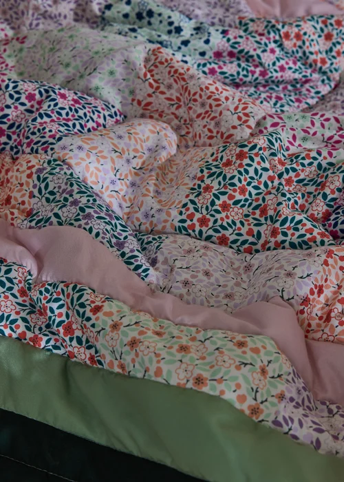Cath Kidston Heirloom Patchwork Reversible Quilted 150x200cm Bedspread Pink - One Size Image 4