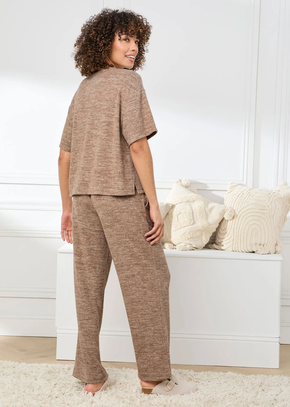 Cotton Traders Mocha Supersoft Short Sleeve Lounge Set - 18 Image 3