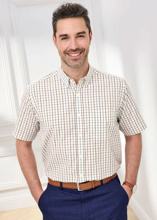 Cotton Traders Bark Short Sleeve Easy-care Shirt - 5XL Image 2