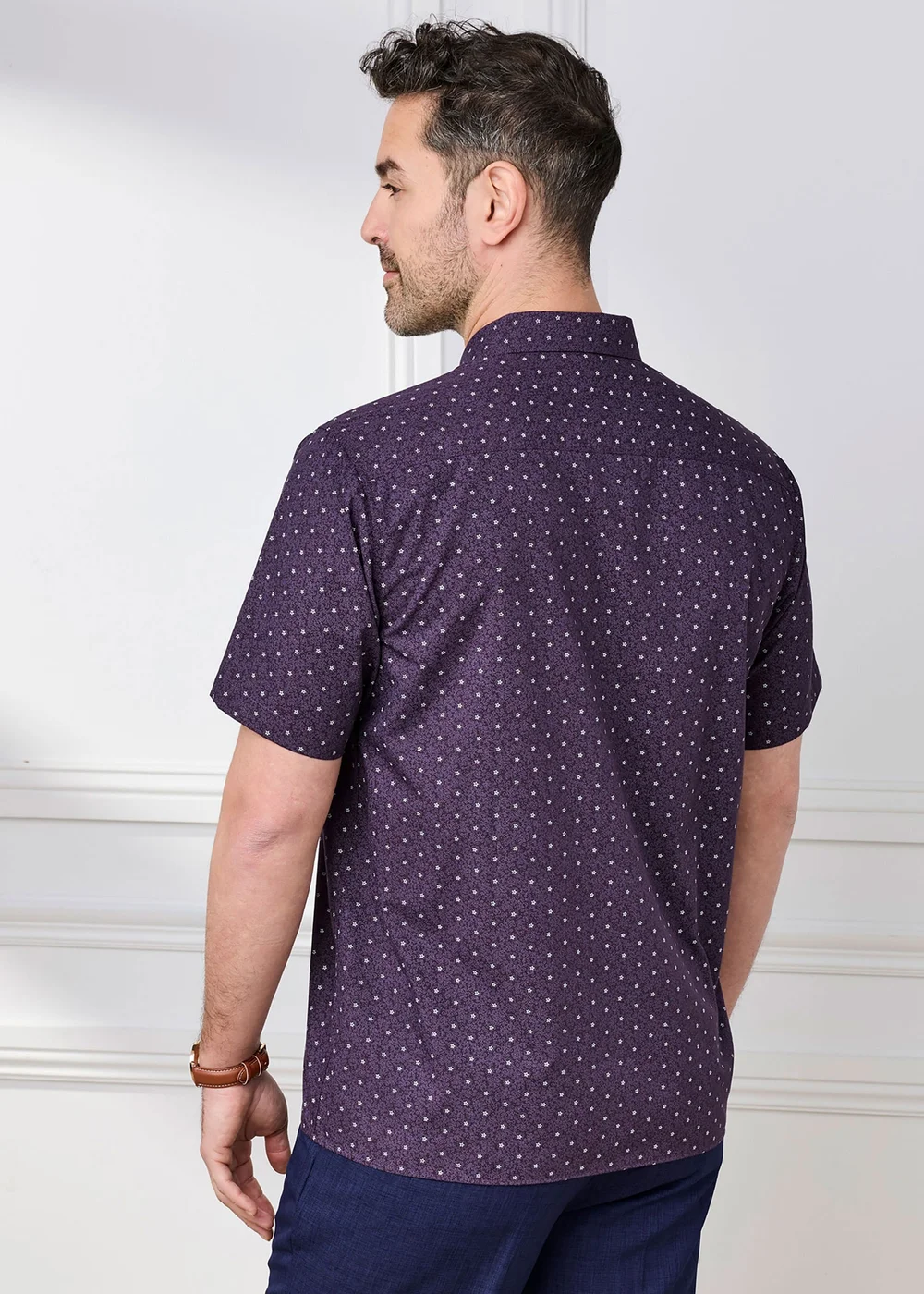 Cotton Traders Blackcurrant Short Sleeve Easy-care Shirt - 3XL Image 3