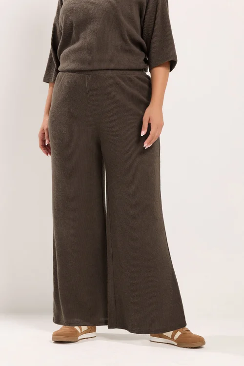 Yours Curve Chocolate Brown Ribbed Wide Leg Trousers - 10 Image 3