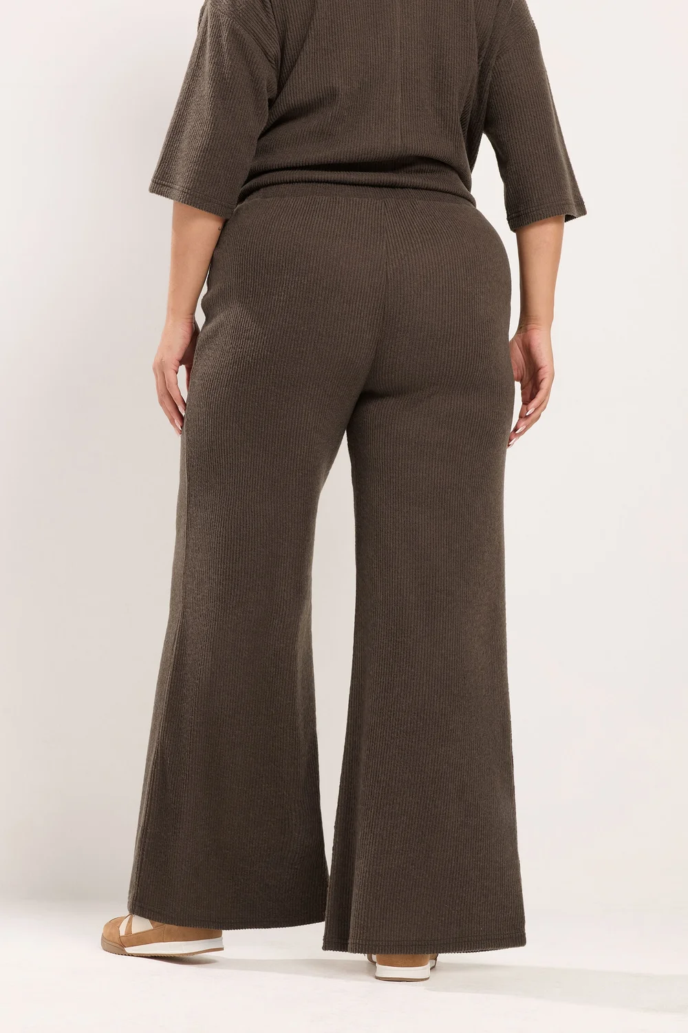 Yours Curve Chocolate Brown Ribbed Wide Leg Trousers - 10 Image 4