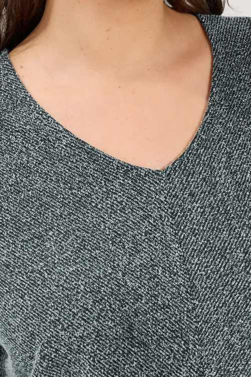 Yours Curve Grey V-Neck Top - 26-28 Image 5